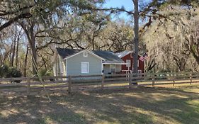 Micanopy Countyline Cottages